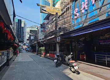 thailand/chao-phraya-river-basin/attraction/soi-cowboy