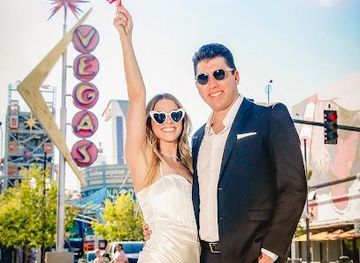 nevada/clark-county/attraction/little-white-wedding-chapel