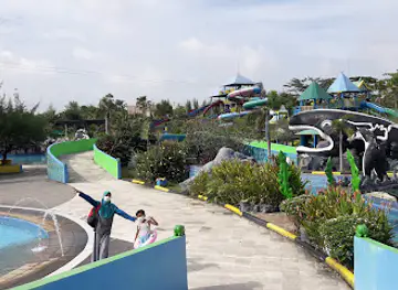RIAU FANTASI, Labersa Water Park & Theme Park