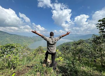 rwanda/musanze-caves/attraction/hike-of-rwanda-historical-adventures