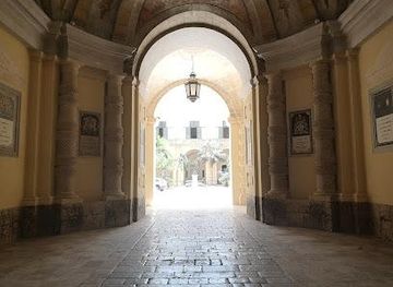 malta/tarxien/attraction/grandmaster-palace-courtyard