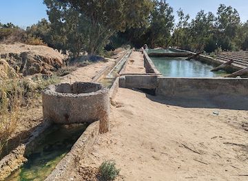 tunisia/chott-el-jerid/attraction/hot-water-well