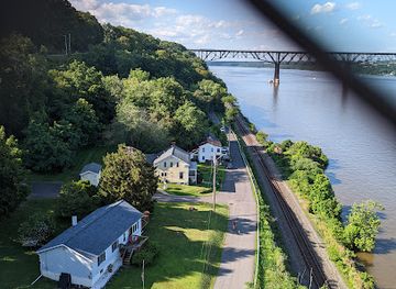 new-york/poughkeepsie/attraction/joseph-bertolozzi-s-bridge-music-pedestrian-entrance-east