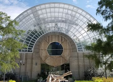 Crystal Bridge Tropical Conservatory
