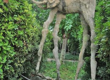 spain/girona/attraction/gala-dali-castle-museum