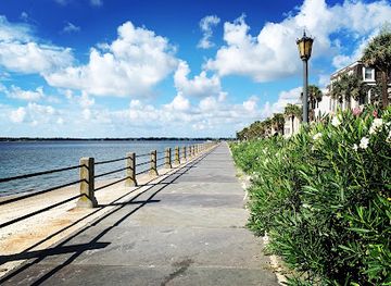 south-carolina/lowcountry/attraction/lowcountry-walking-tours