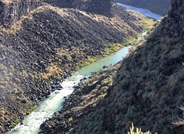 idaho/wood-river-valley/attraction/thousand-springs-state-park-malad-gorge-unit