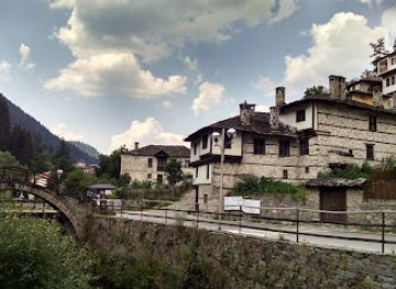 bulgaria/rhodopes/attraction/rhodope-traditional-architecture-park