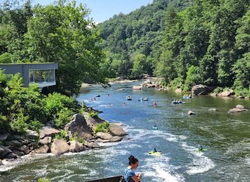 pennsylvania/ohiopyle-state-park/attraction/laurel-highlands-river-tours