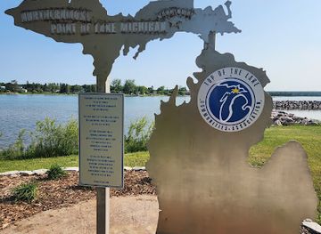 michigan/northern-michigan/attraction/northernmost-point-of-lake-michigan