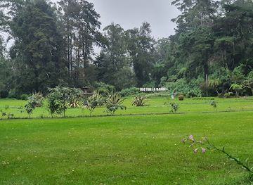 sri-lanka/horton-plains-national-park/attraction/victoria-park-nuwaraeliya