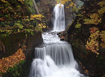 japan/sapporo/attraction/shiraito-falls