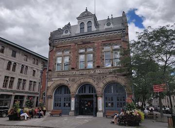 canada/monteregie/attraction/place-de-la-grande-paix-de-montreal