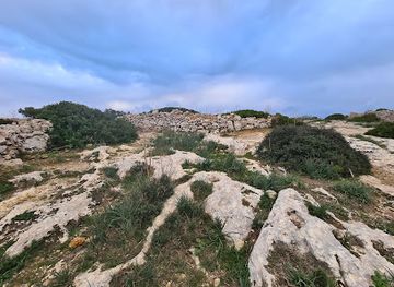 malta/malta-ridge/attraction/clapham-junction-cart-ruts