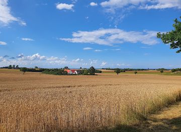 denmark/bornholm/landmark/hallebrondshoj