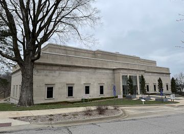 kansas/lawrence/attraction/spencer-museum-of-art