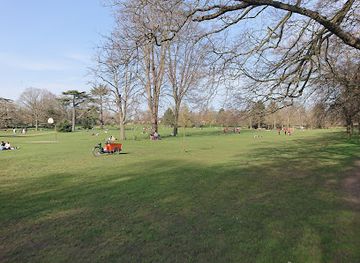 united-kingdom/oxford/attraction/bury-knowle-park