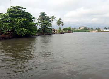 gabon/estuary-province/attraction/michel-marine