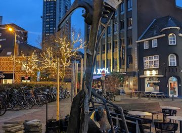 netherlands/eindhoven/attraction/caged-freedom-memorial-freiheitsdenkmal-im-kafig-wilhelminaplein
