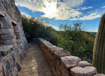 Colossal Cave Mountain Park