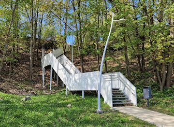 estonia/rakvere/attraction/rakvere-valgustatud-trepp-vallimaele