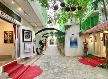 mexico/playa-del-carmen/attraction/gaston-charo-gallery