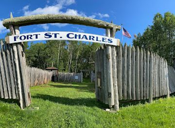 minnesota/lake-of-the-woods/attraction/fort-st-charles-historic-site
