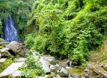 Sadu chiru waterfalls