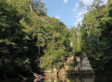 south-carolina/lake-jocassee/attraction/laurel-fork-falls