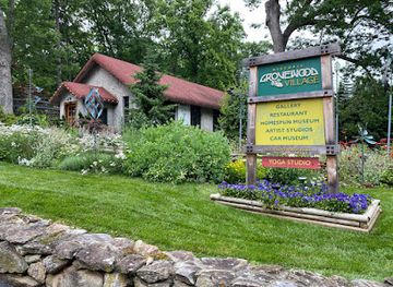 north-carolina/asheville/attraction/grovewood-village