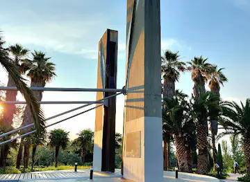 Puerta El Árbol de la Vida