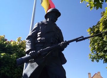 belgium/blankenberge/attraction/monument-overleden-soldaten