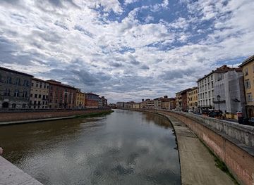 italy/pisa/attraction/arno