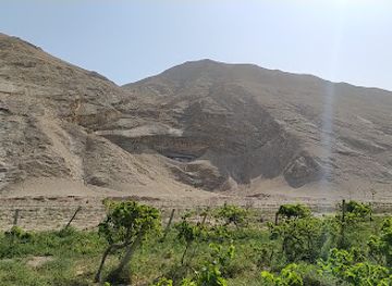 tajikistan/tursunzoda/attraction/darai-usto-husnidini-sang-tarosh