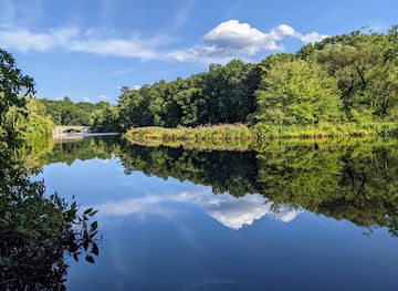 massachusetts/the-islands/attraction/charles-river-peninsula