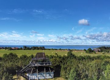 estonia/kärdla/attraction/orjaku-ulemine-tuletorn