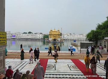 india/amritsar/attraction/shri-dukh-bhanjani-beri-sahib