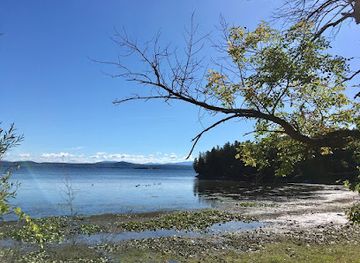 vermont/lake-champlain/attraction/knight-point-state-park