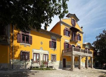 portugal/guimaraes/attraction/casa-sao-roque