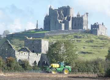 ireland/county-tipperary/attraction/bru-boru-heritage-centre