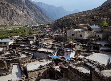 nepal/upper-mustang/attraction/marpha-monastery