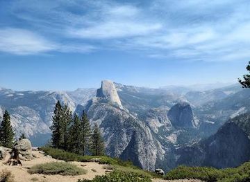 california/yosemite-village/attraction/washburn-point