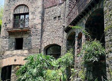 mexico/mexico-city/attraction/monumental-house-emilio-el-indio-fernandez