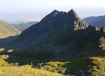 romania/fagaras-mountains/attraction/curmatura-balii-muntii-fagaras
