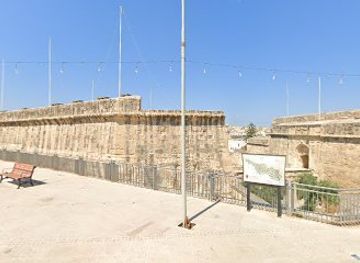 malta/three-cities/attraction/colour-my-travel-3-cities-tour-meeting-point