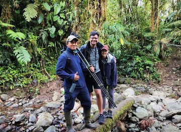 ecuador/mindo/attraction/las-cotingas-bird-reserve