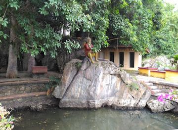 malaysia/kelantan/attraction/zi-xia-guan-gua-musang