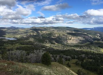 montana/beartooth-highway/attraction/clay-butte-lookout