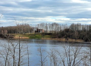 lithuania/marijampole/attraction/kumelioniu-piliakalnis