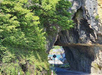 new-zealand/abel-tasman-national-park/attraction/road-tunnel-tarakohe-golden-bay